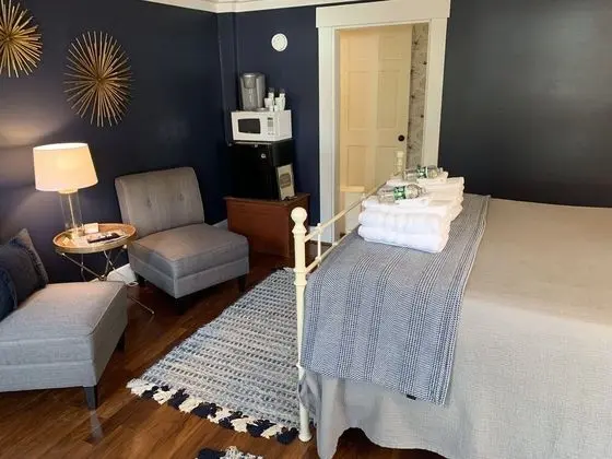 Tek Büyük Yataklı Oda, 1 Büyük (Queen) Boy Yatak, Sigara İçilmez