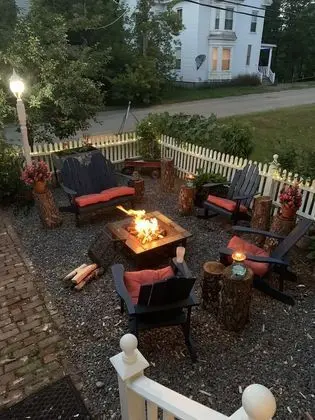 Tek Büyük Yataklı Oda, 1 Büyük (Queen) Boy Yatak, Sigara İçilmez