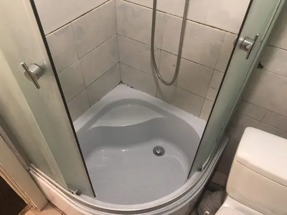 Standard Tek Büyük veya İki Ayrı Yataklı Oda, Avlu Manzaralı