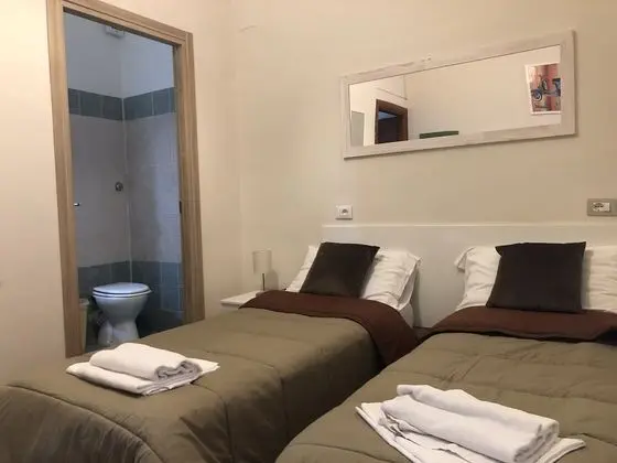 İki Ayrı Yataklı Oda, Özel Banyo