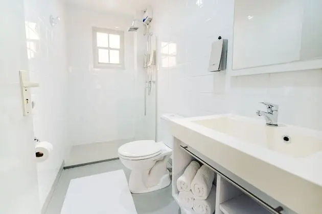 Standard Tek Büyük Yataklı Oda, 1 Çift Kişilik Yatak, Sigara İçilmez, Özel Banyo