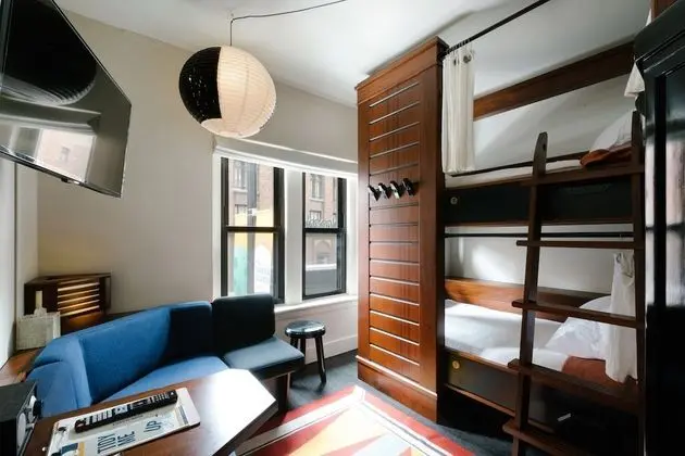 Premium Private Quadruple Room, 4 Twin Beds
