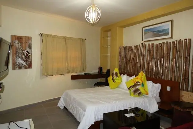 Deluxe Oda, Sigara İçilmez