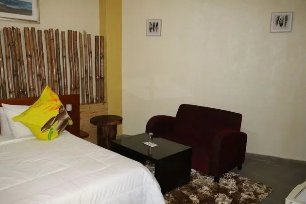 Deluxe Oda, Sigara İçilmez