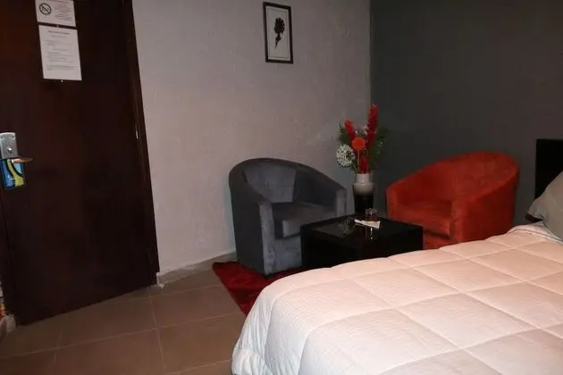 Deluxe Oda, Sigara İçilmez