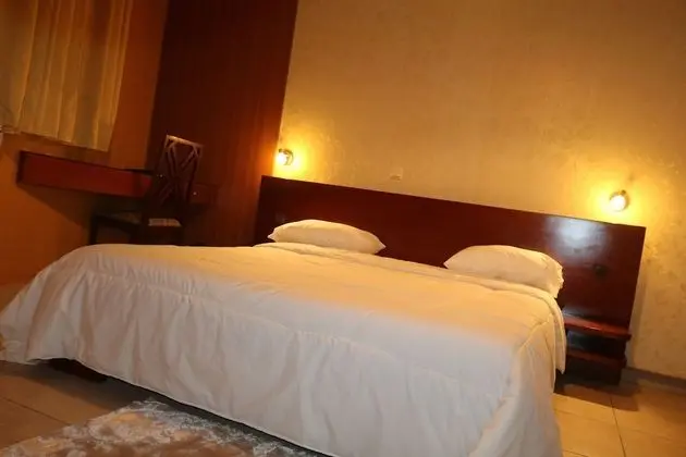 Standard Oda, Sigara İçilmez