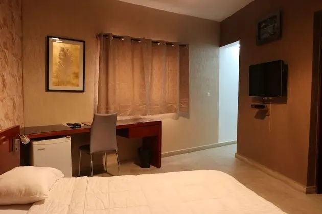 Standard Oda, Sigara İçilmez