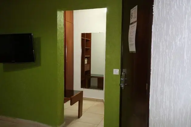 Standard Oda, Sigara İçilmez