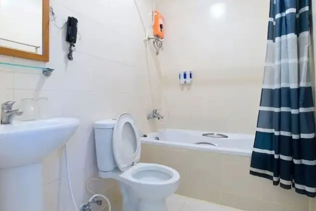 Standard Tek Büyük Yataklı Oda