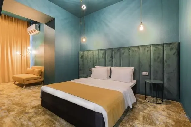 Deluxe Tek Büyük Yataklı Oda