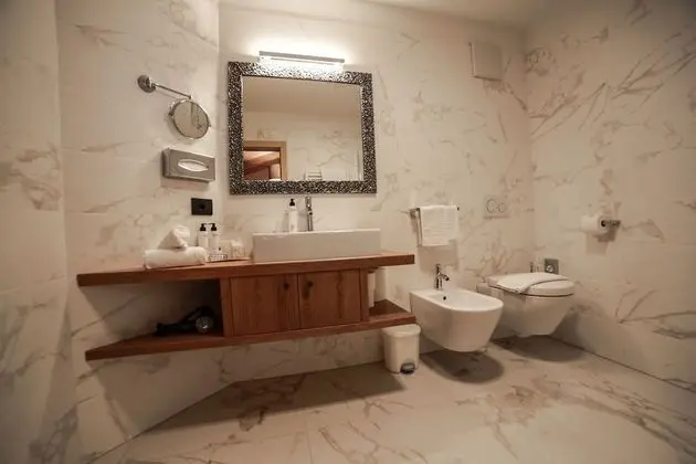 Comfort Tek Büyük veya İki Ayrı Yataklı Oda, Balkon