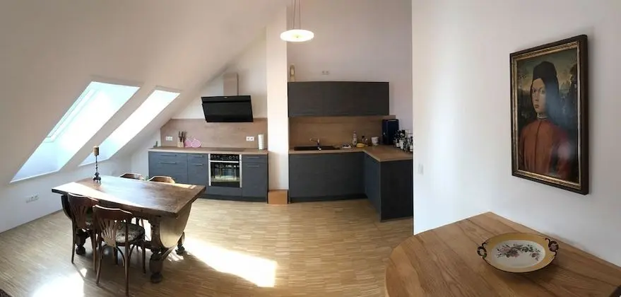 Deluxe Apart Daire, 1 En Büyük (King) Boy Yatak, Balkon, Şehir Manzaralı