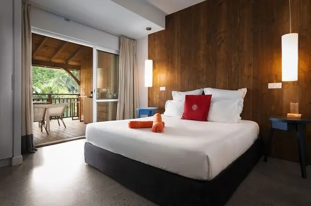 Ti Suite
