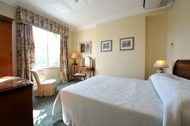 Standard Oda (1 Double Bed)
