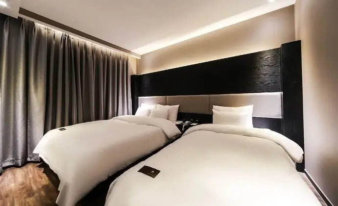 İki Ayrı Yataklı Oda