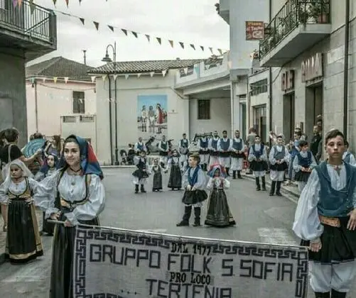 Apart Daire, 2 Yatak Odası, Şömine