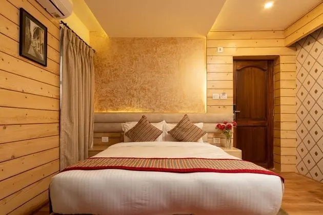 Comfort Tek Büyük Yataklı Oda, Bahçe Manzaralı
