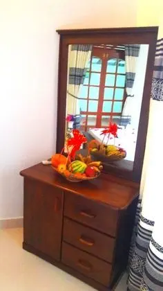 Standard Tek Büyük Yataklı Oda, 1 Çift Kişilik Yatak, Ortak Banyo, Bahçe Manzaralı