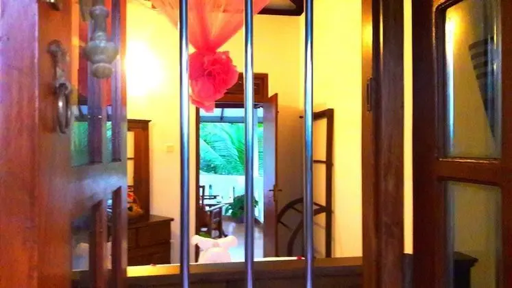 Standard Tek Büyük Yataklı Oda, 1 Çift Kişilik Yatak, Ortak Banyo, Bahçe Manzaralı