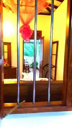 Standard Tek Büyük Yataklı Oda, 1 Çift Kişilik Yatak, Ortak Banyo, Bahçe Manzaralı