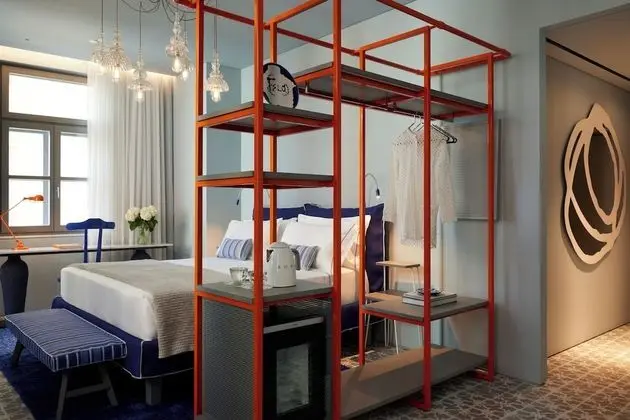 Athina Suite