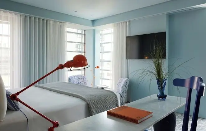 Comfort Tek Büyük Yataklı Oda