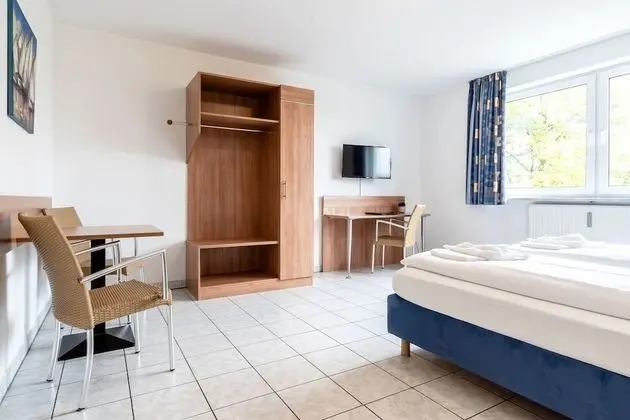 Basic Apartment for 2 people with Kitchenette