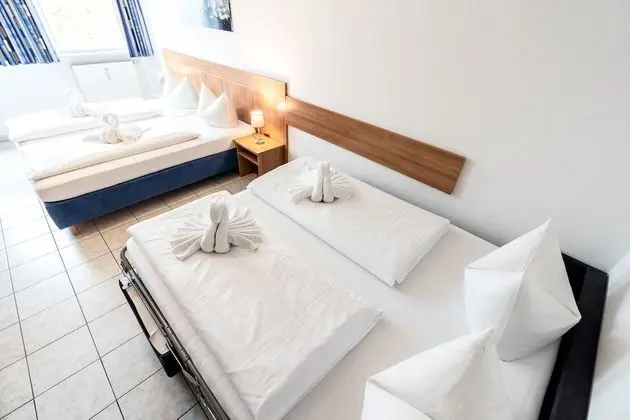 Basic Apartment for 4 people with Kitchenette