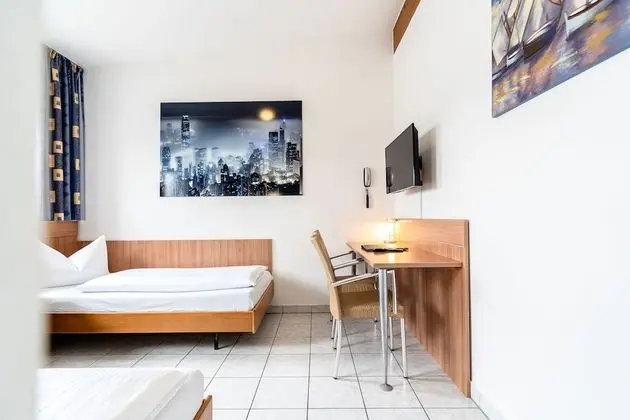 Basic Apartment for 4 people with Kitchenette