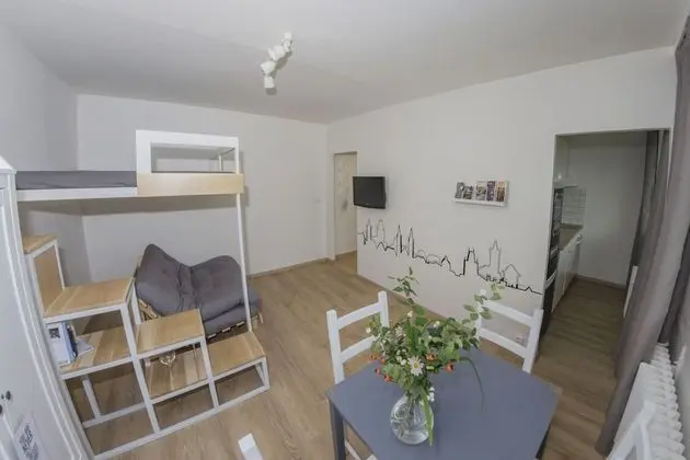 Design Stüdyo, Balkon