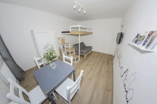 Design Stüdyo, Balkon