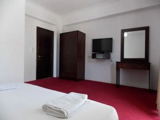 Tek Büyük Yataklı Oda