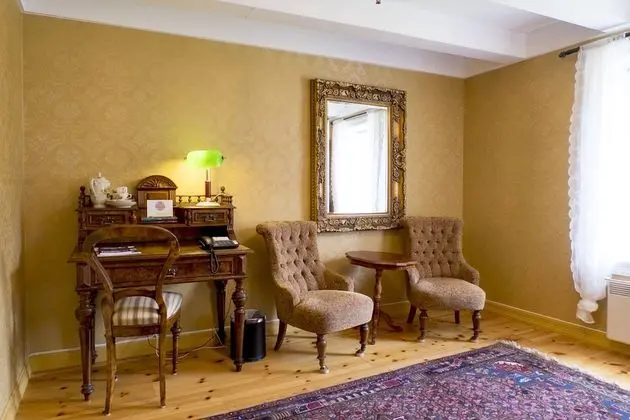 Signature Tek Büyük Yataklı Oda (Historic Double Room)