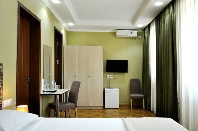 Superior Tek Büyük veya İki Ayrı Yataklı Oda, Balkon, Nehir Manzaralı