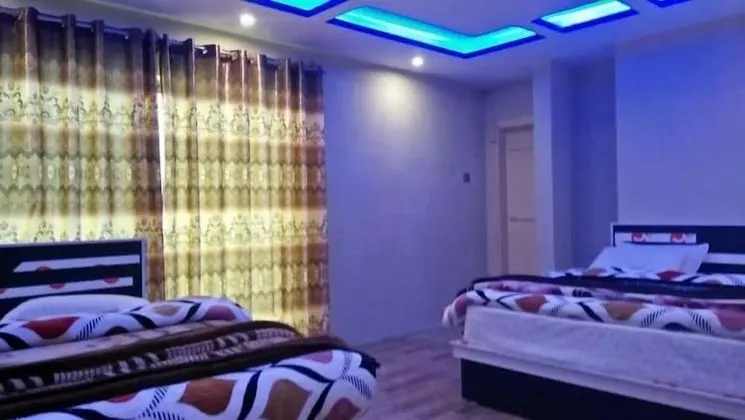 Executive Üç Kişilik Oda