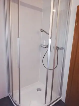 Economy Tek Büyük Yataklı Oda