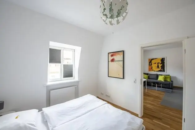 City Apart Daire, 1 Büyük (Queen) Boy Yatak ve Çekyat, Mutfak (Sophie)