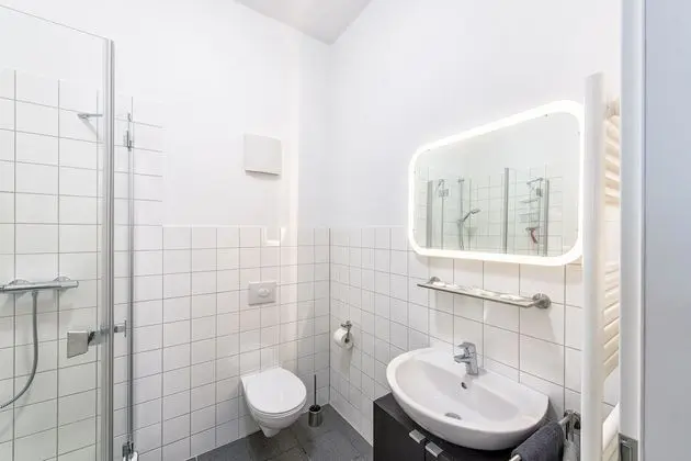 Comfort Apart Daire, 1 En Büyük (King) Boy Yatak, Balkon (Richard)