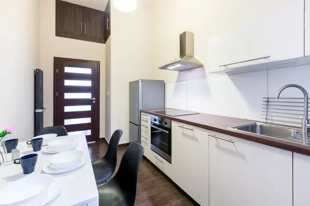 Apart Daire, 3 Yatak Odası (Starowislna 18 Street)
