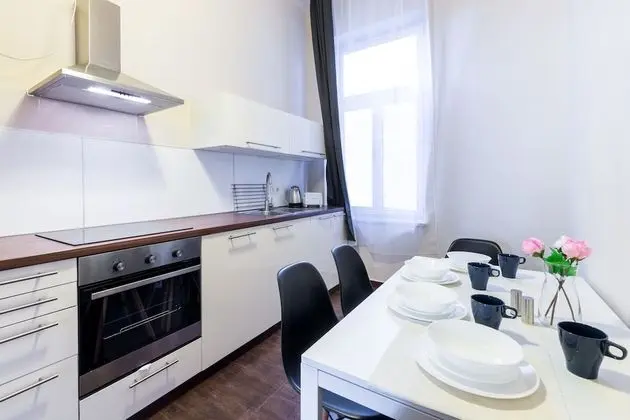 Apart Daire, 3 Yatak Odası (Starowislna 18 Street)