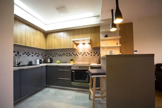 Exclusive Apart Daire, 1 Yatak Odası, Balkon, Şehir Manzaralı