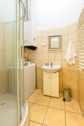 Apart Daire, 3 Yatak Odası (Staszica 7 Street)