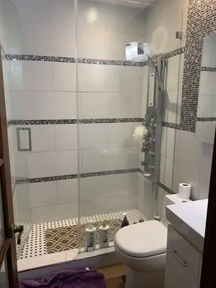 Standard Oda, 1 Büyük (Queen) Boy Yatak