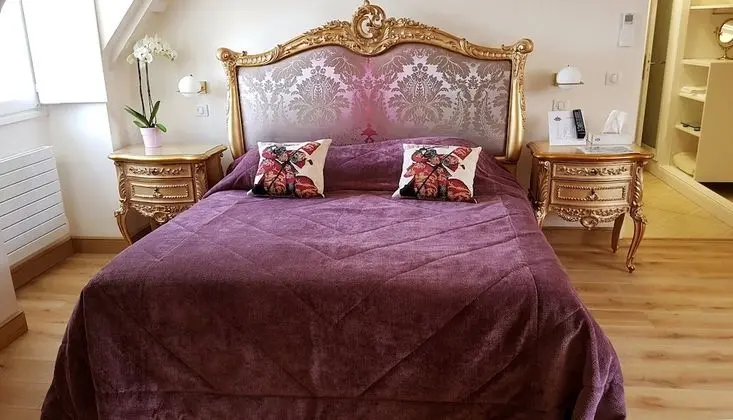Deluxe Tek Büyük Yataklı Oda (Queen)