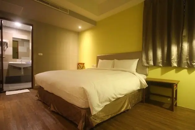Comfort Tek Büyük Yataklı Oda
