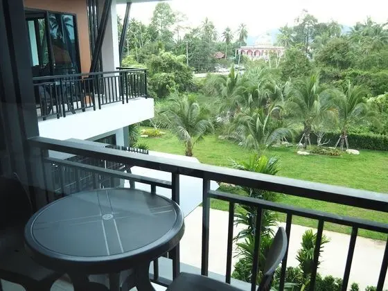 Standard Room with Pool View