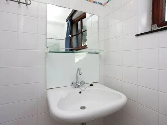 Ev