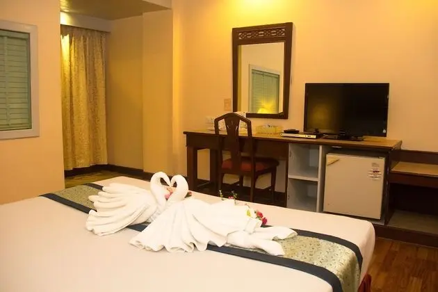 Deluxe Tek Büyük Yataklı Oda