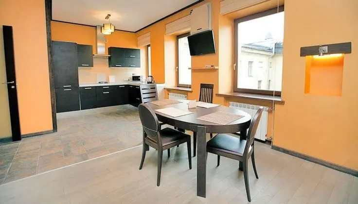 Business Stüdyo