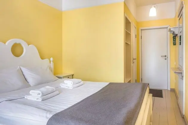 Standard Tek Büyük Yataklı Oda